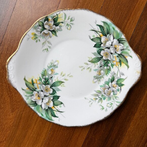 Vintage Royal Albert Orange Blossom Bone China Handled Cake Plate - Picture 1 of 6